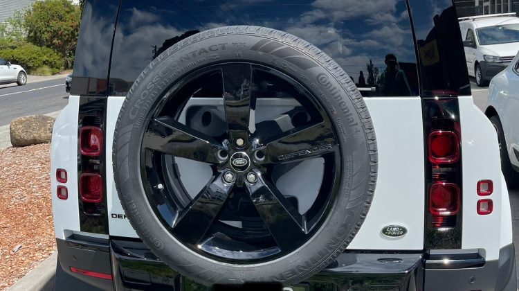 2021 Land Rover Defender