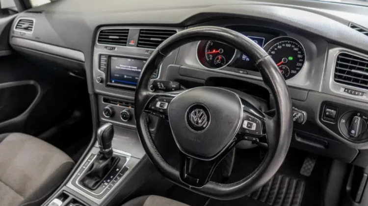 2017 Volkswagen Golf