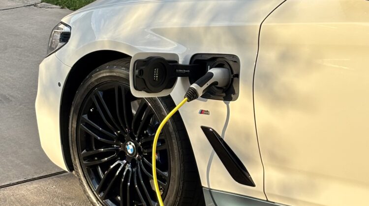 2018 BMW 530e MSport PHEV – 39000 kms