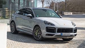 abc-2022-porsche-cayenne-coup